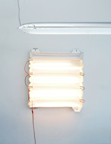 充氣LED燈筒 讓燈具變得如氣球一樣簡單1.jpg