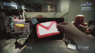 在空中查看郵件.gif