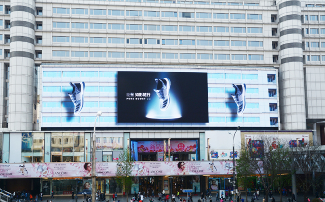 北京現4K高清戶外LED廣告屏.jpg