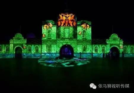 看2016悉尼燈光音樂節(jié)的大型戶外投影秀 5.jpeg