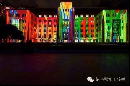 看2016悉尼燈光音樂節(jié)的大型戶外投影秀 8.jpeg