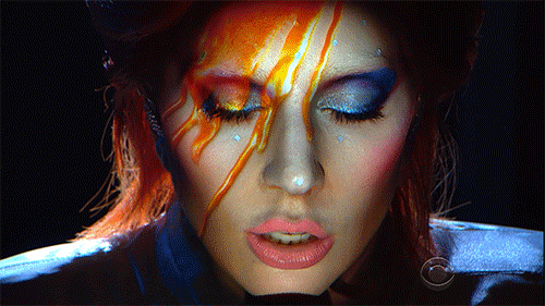 Lady Gaga x Intel臉部3D投影視覺盛宴 1.gif