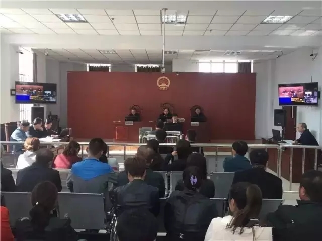 技術更新 戶外LED大屏開玩直播真人秀 6.webp.jpg