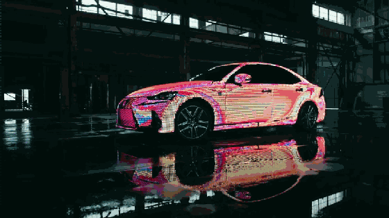 雷克薩斯全車鑲嵌了4.2萬顆LED 1.gif