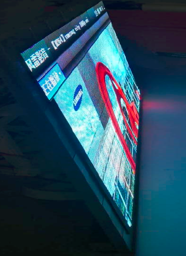 德豪潤(rùn)達(dá)引領(lǐng)市場(chǎng)開發(fā)出全倒裝RGB COB顯示屏模塊 2.png