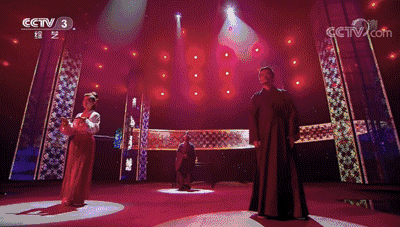 大氣磅礴的舞美視覺 10.gif