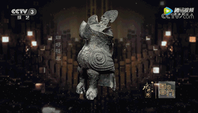 大氣磅礴的舞美視覺 13.gif