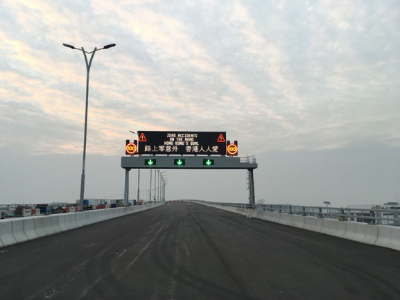 基于EN12966標(biāo)準(zhǔn)的LED交通信息顯示屏解決方案 11.png