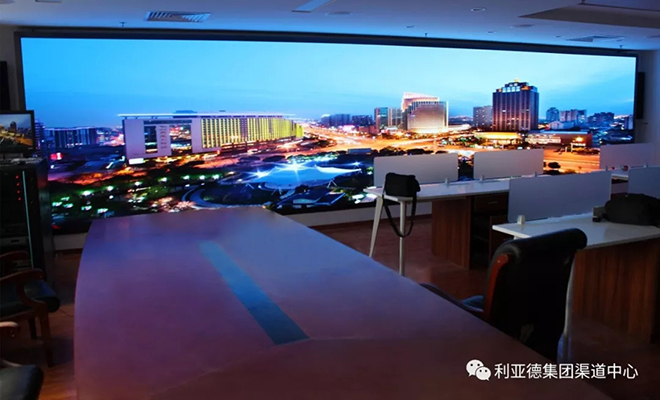 高端小間距，卓越顯非凡 10.webp.jpg