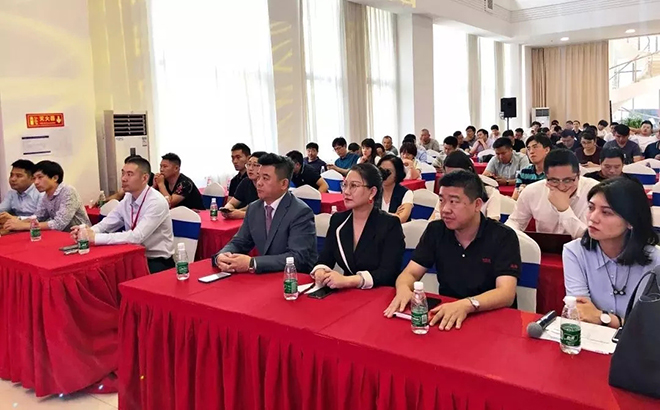 引領LED租賃行業跨入P0.X時代 1.webp.jpg