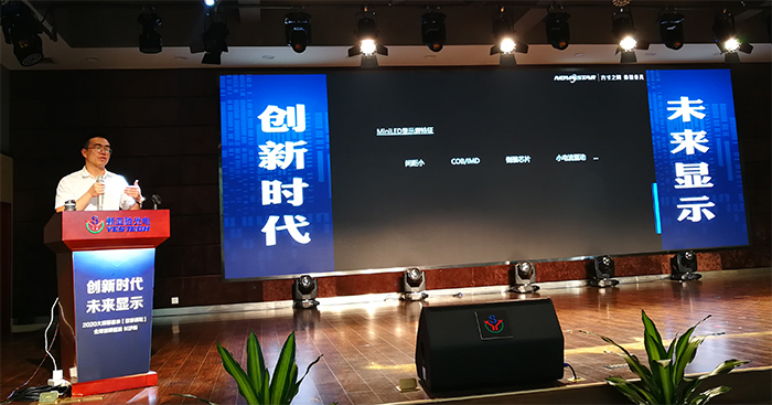諾瓦講師.jpg