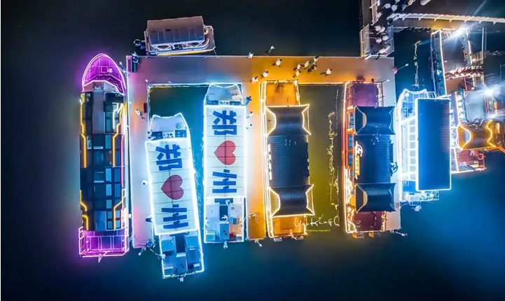 Screenshot 2024-08-13 at 13-13-49 CCTV報道 利亞德傾情打造行浸式光影盛宴《如意·龍湖》，閃耀鄭州！.png